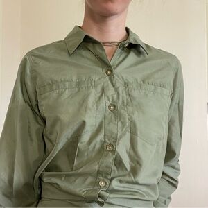 Olive green insect shield long sleeve blouse. Very lightweight and breathable.